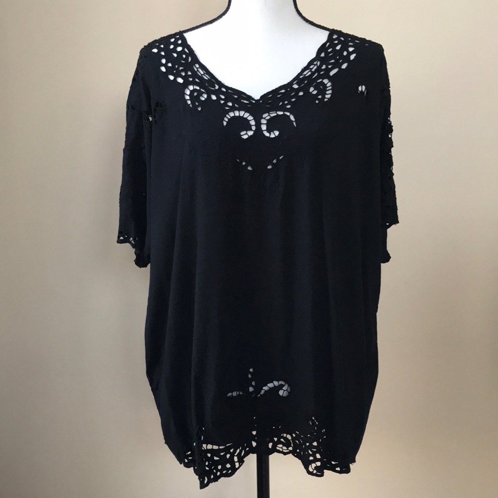 Lace Trimmed Top with Short Sleeves